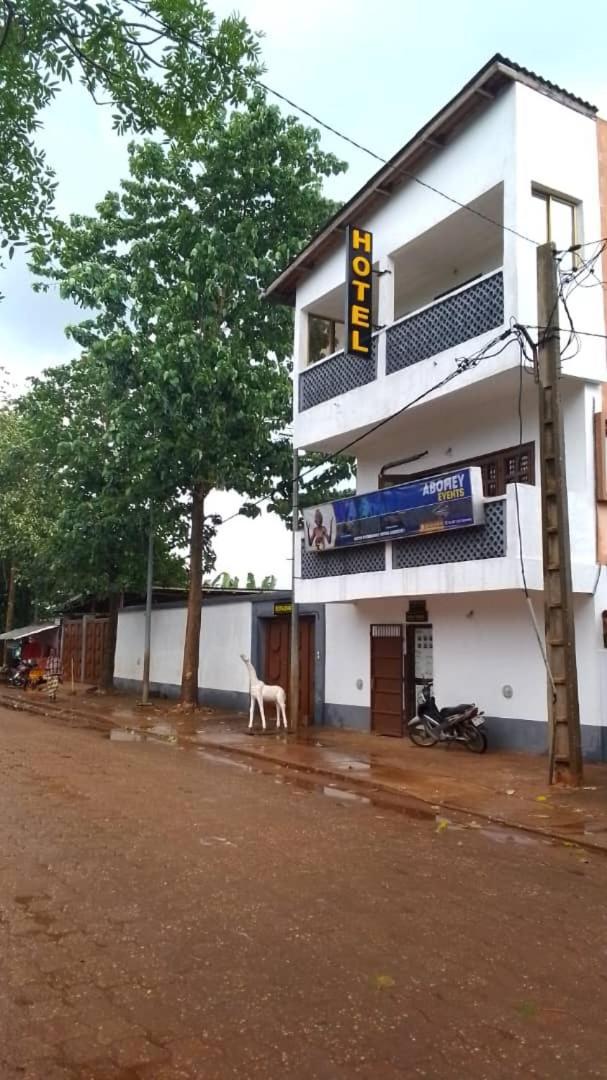 Abomey Events Hotel ภายนอก รูปภาพ
